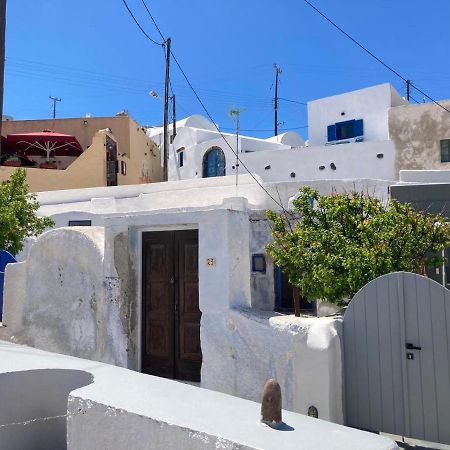 Cave House Martrona Villa Foinikia  Exterior photo