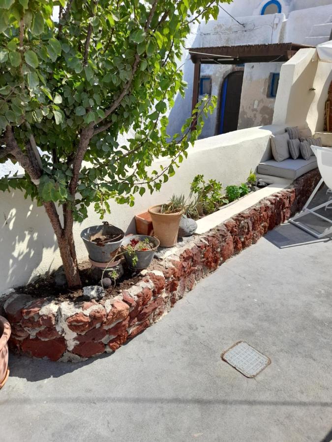 Cave House Martrona Villa Foinikia  Exterior photo